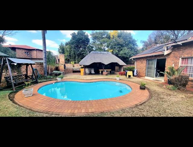 3 BEDROOM HOUSE FOR SALE IN WIERDA PARK